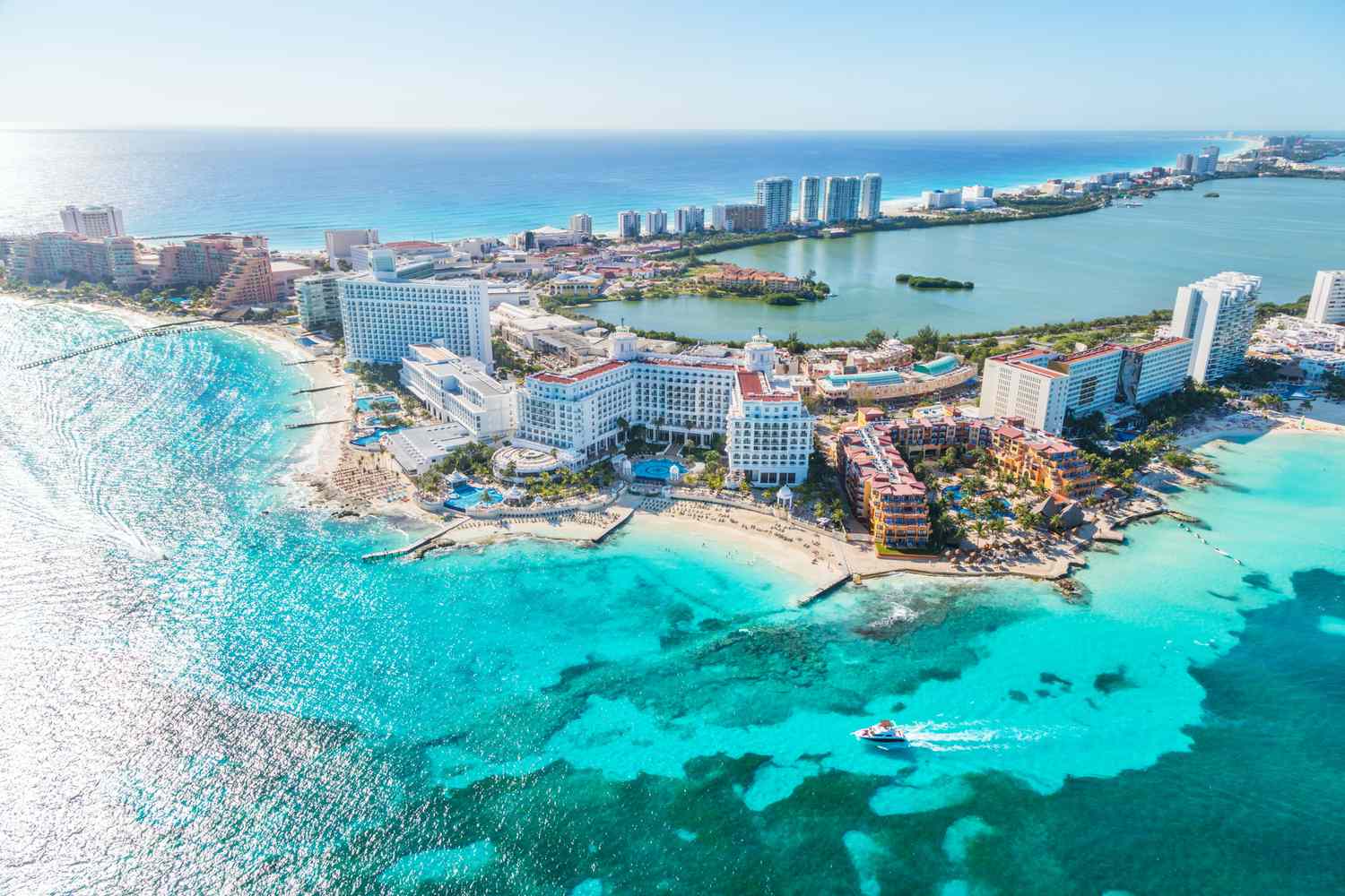 Is It Safe to Travel to Cancún? Essential Safety Tips for a Secure Trip?