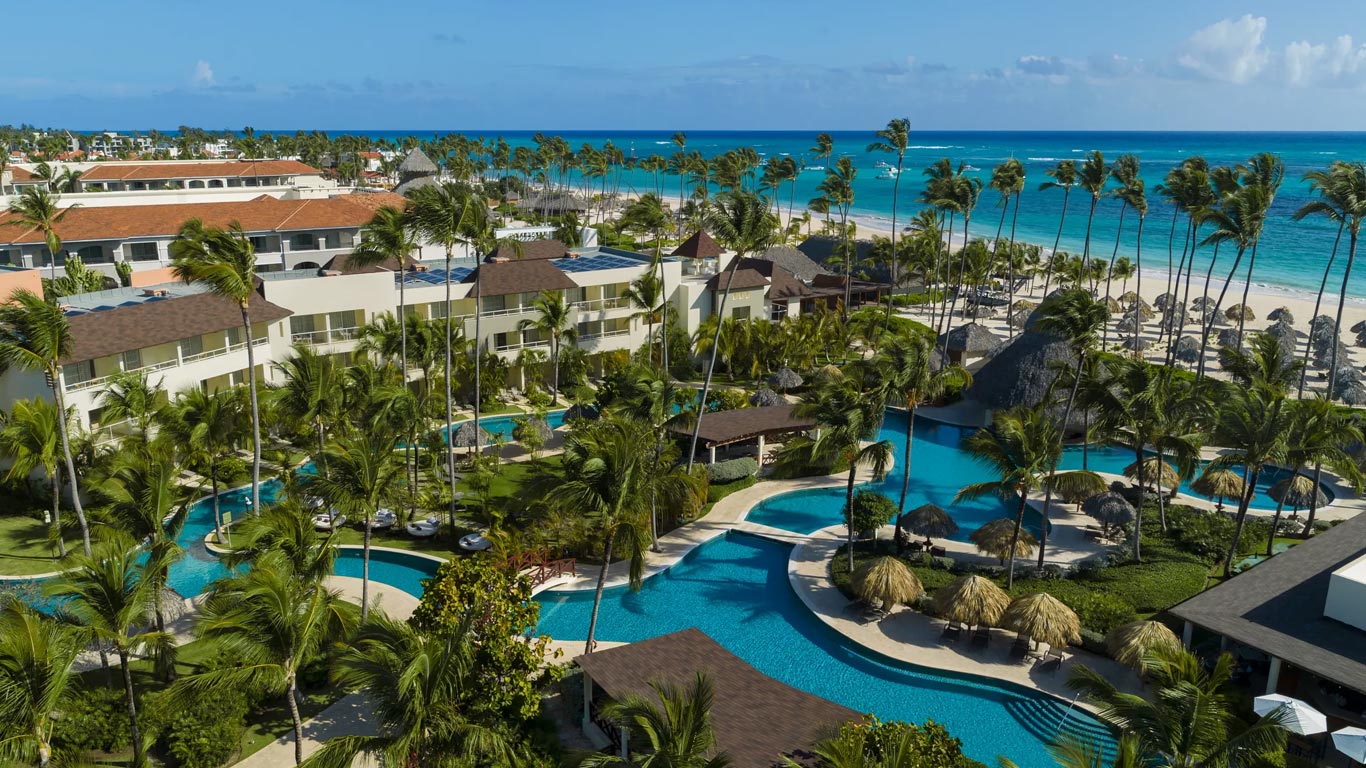 Dreams Royal Beach Punta Cana: A Luxurious Getaway in the Dominican Republic?