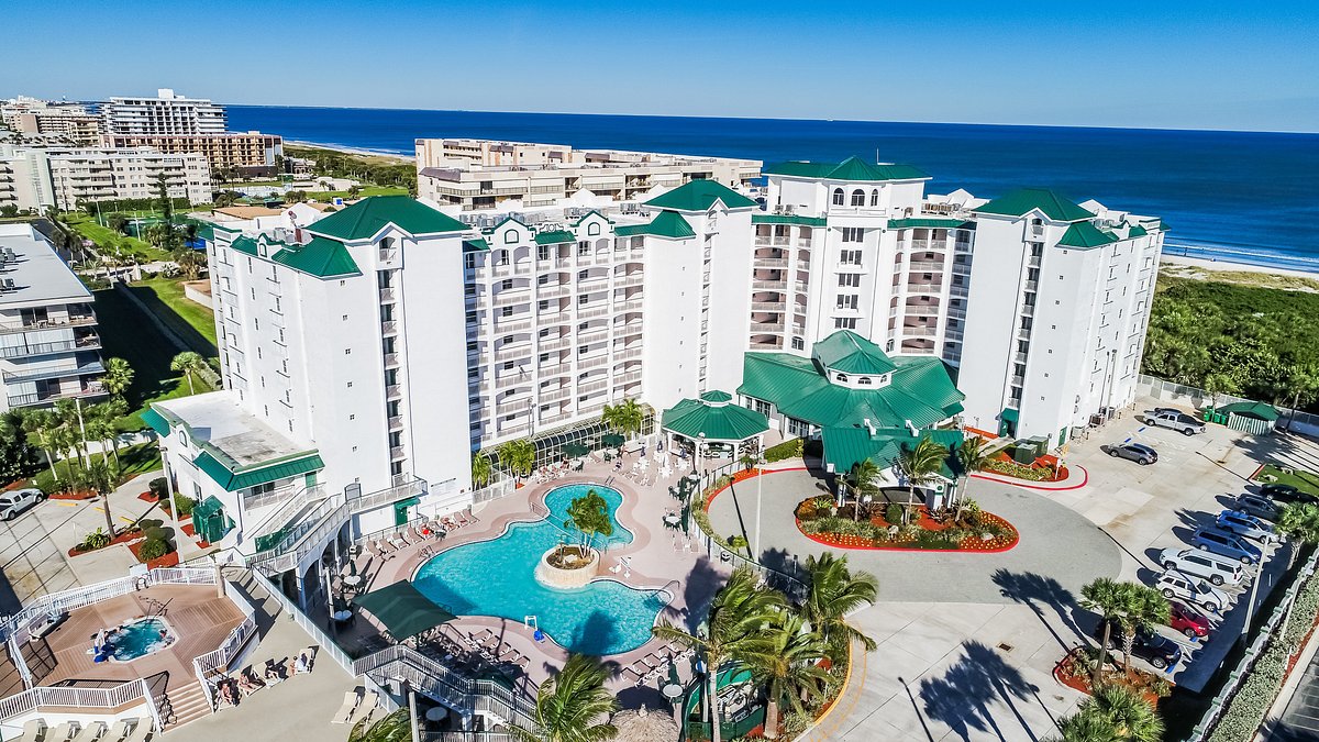 Cocoa Beach Resorts with the Best Amenities, Views, and Activities?